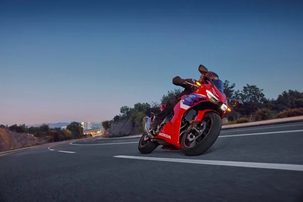 Honda CBR 500 R - Imagen 7