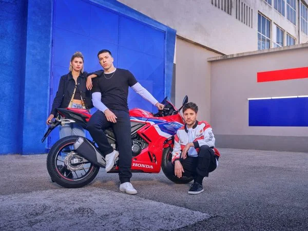 Honda CBR 500 R - Imagen 11