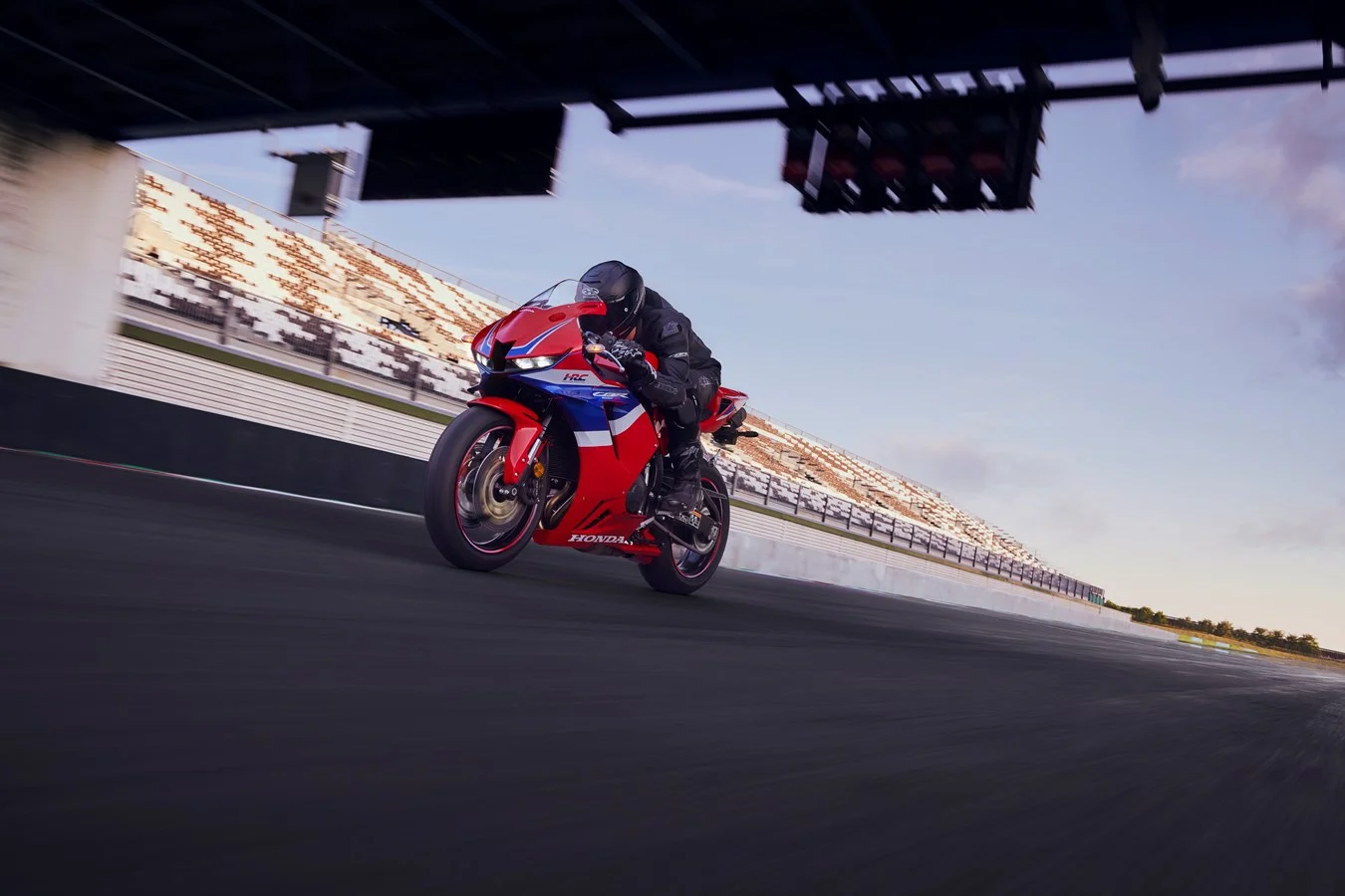 Honda CBR 600 RR - Imagen 11