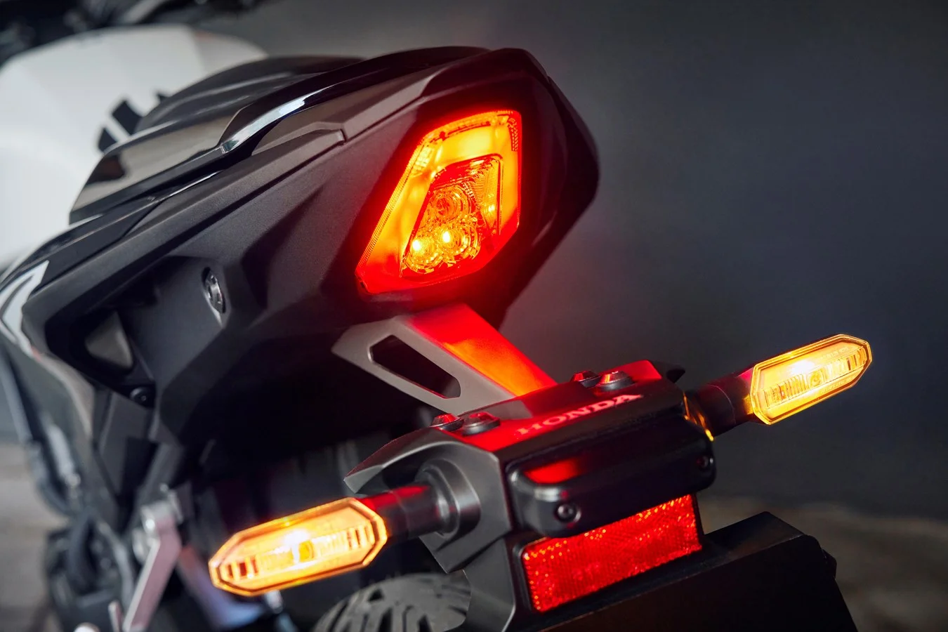 Honda CB 500 Hornet - Imagen 21