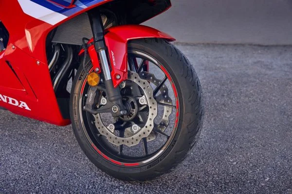 Honda CBR 500 R - Imagen 13