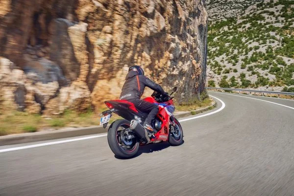 Honda CBR 500 R - Imagen 25