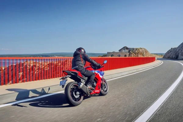 Honda CBR 500 R - Imagen 27