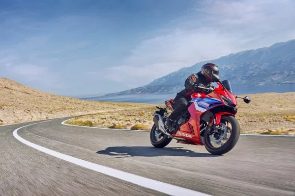 Honda CBR 500 R - Imagen 28