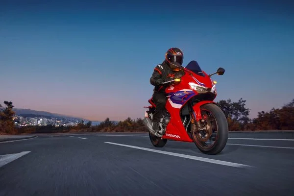 Honda CBR 500 R - Imagen 30