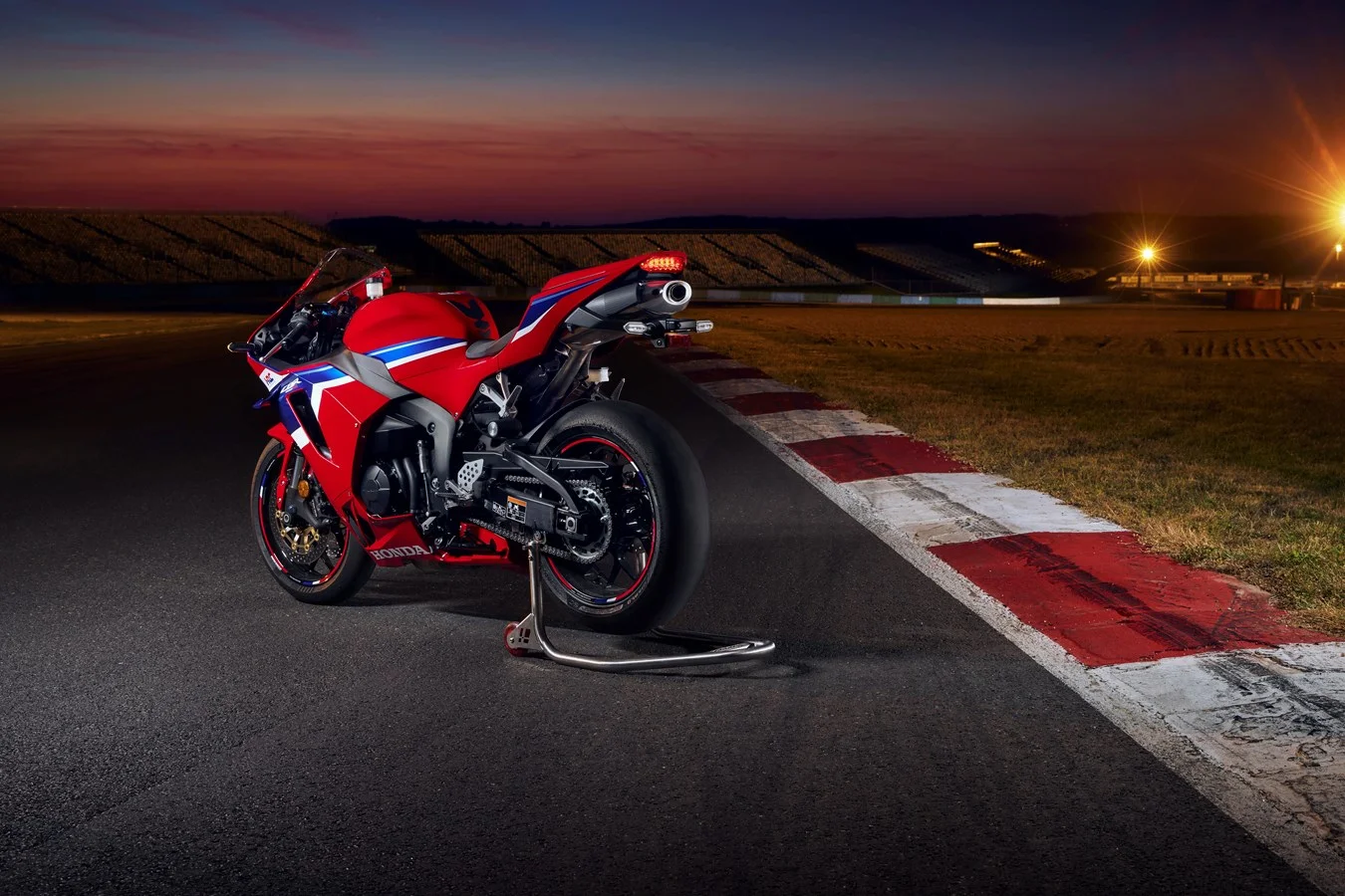 Honda CBR 600 RR - Imagen 25