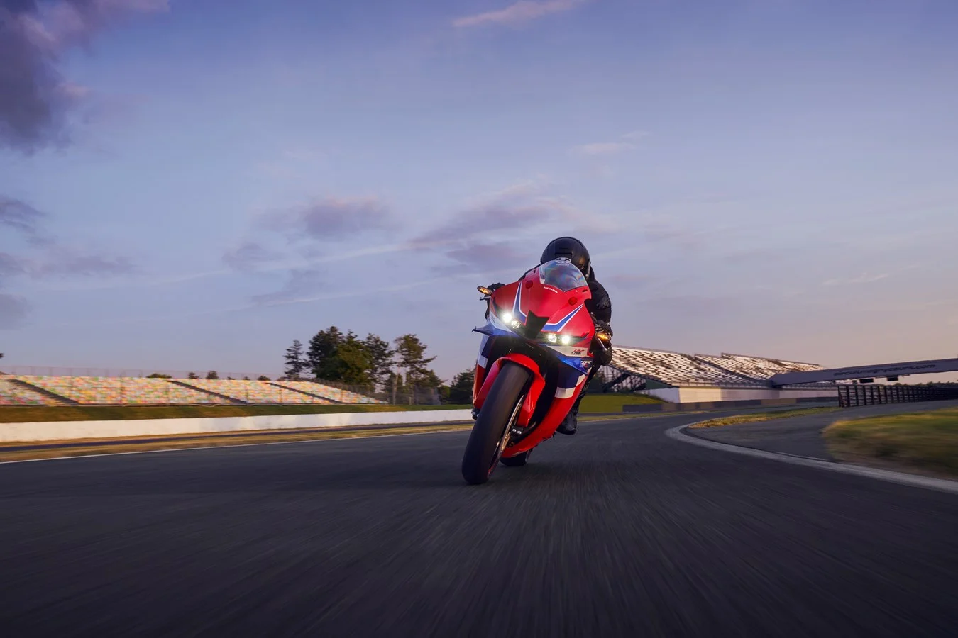 Honda CBR 600 RR - Imagen 4