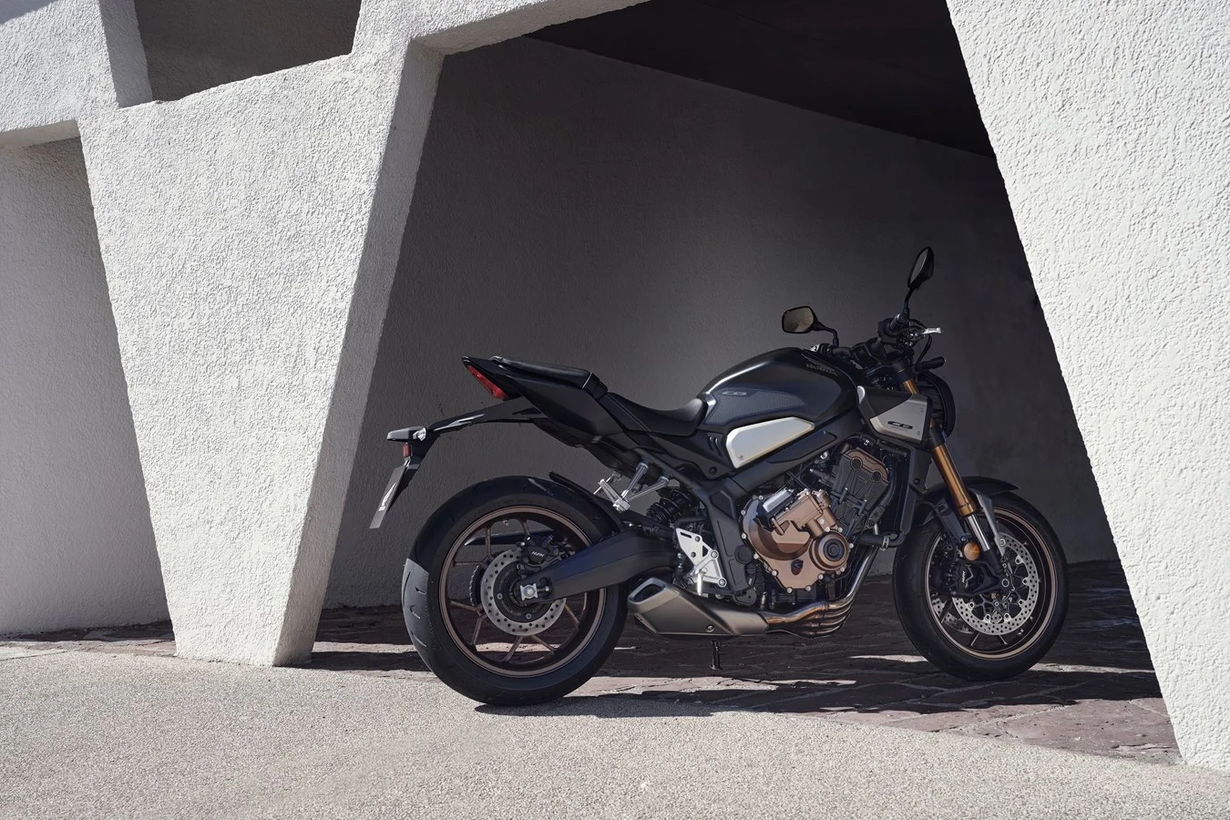 Honda CB 650 R - Imagen 27