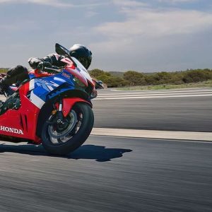 Honda CBR 1000 RR-R